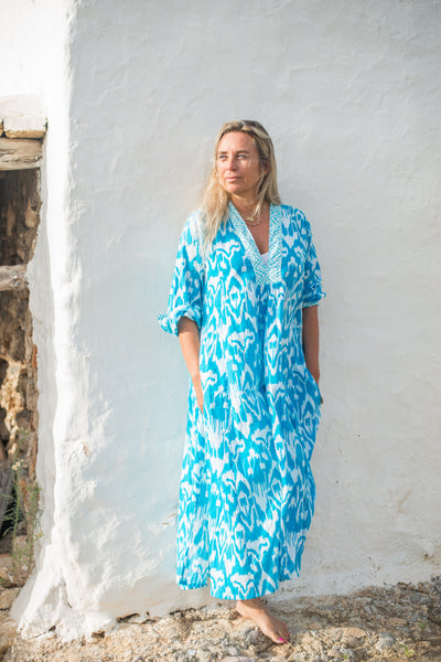 Ikat kaftan in Ibiza turquoise