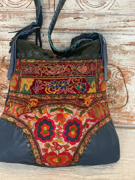 Unique bohemian antique leather and Hmong embroidery bagno 5