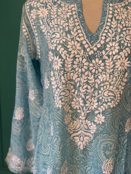 SILK KURTA  BLUE  WITH WHITE HAND EMBROIDERY -  AUROBELLE  IBIZA