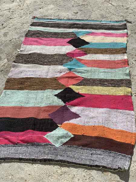 Vintage Berber Morroco carpet rugs abstract design.  3 -  AUROBELLE  IBIZA